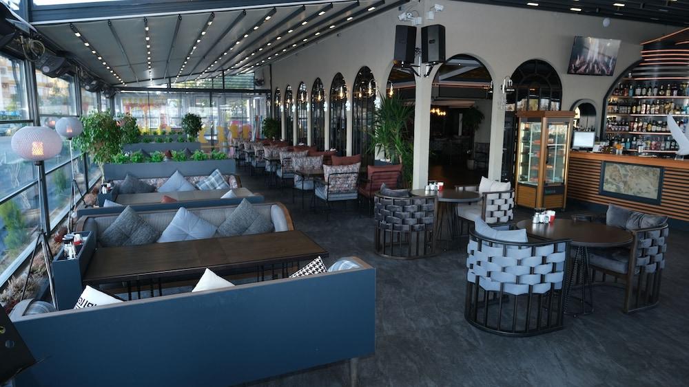 Reo Hotel Spa - Ex Pacco Hotel Antalya Bagian luar foto