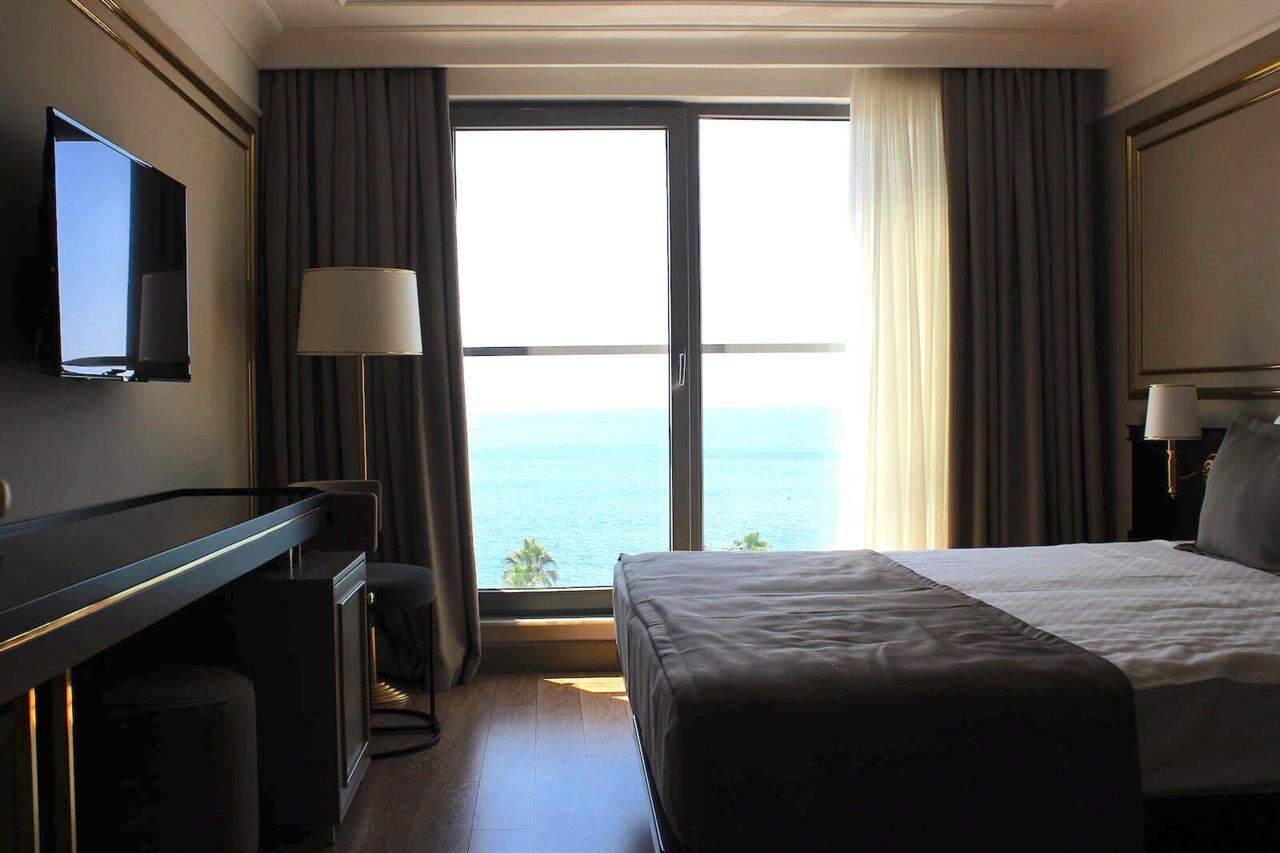 Reo Hotel Spa - Ex Pacco Hotel Antalya Bagian luar foto